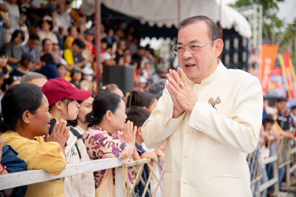 อบจ.อุบลฯ ร่วมพิธีเปิดงานประเพณีแห่เทียนพรรษาจังหวัดอุบลราชธานี ประจำปี 2569 สืบสานมรดกศิลป์แห่งศรัทธา สู่การท่องเที่ยวอย่างยั่งยืน
