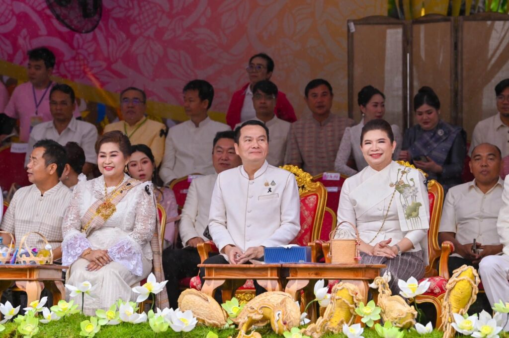 นายก อบจ.อุบลฯ ร่วมพิธีเปิดงานประเพณีแห่เทียนพรรษาจังหวัดอุบลราชธานี 2569 สืบสานมรดกศิลป์แห่งศรัทธา