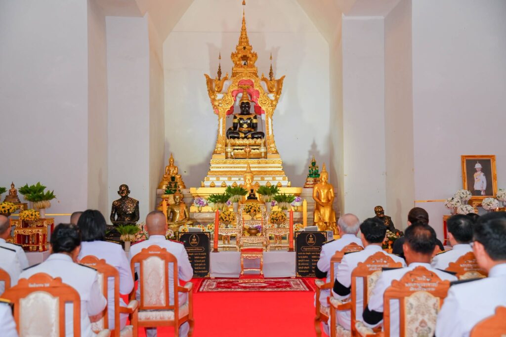 อบจ.อุบลฯ ร่วมพิธีบำเพ็ญกุศลปัญญาสมวาร ครบ 50 วัน และทำบุญตักบาตร อุทิศถวายเป็นพระกุศลแด่เจ้าฟ้าพัชรกิติยาภาฯ