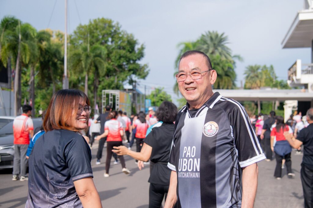 อบจ.อุบลฯ จัดกิจกรรม “พุธ สุขภาพดี” ส่งเสริมสุขภาพบุคลากร