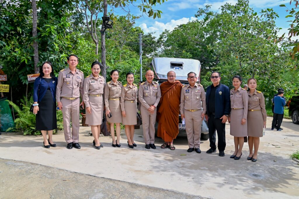 อบจ.อุบลราชธานี ร่วมติดตามความคืบหน้าการขอใช้พื้นที่ป่าสงวนแห่งชาติ เพื่อสร้างวัดป่าบ่อน้ำพระอินทร์