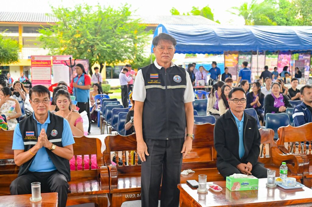 อบจ.อุบลฯ ร่วมเปิดกิจกรรม “เปิดบ้านวิชาการและสัปดาห์วิทยาศาสตร์แห่งชาติ” โรงเรียนหนองบัวฮีวิทยาคม มุ่งยกระดับคุณภาพการศึกษาอย่างยั่งยืน