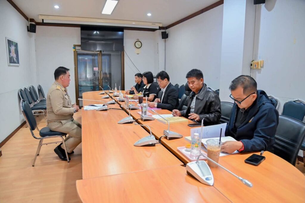 อบจ.อุบลฯ ประชุมคณะกรรมการประเมินผลงานข้าราชการประเภททั่วไป เพื่อเลื่อนและแต่งตั้งให้ดำรงตำแหน่งในระดับที่สูงขึ้น
