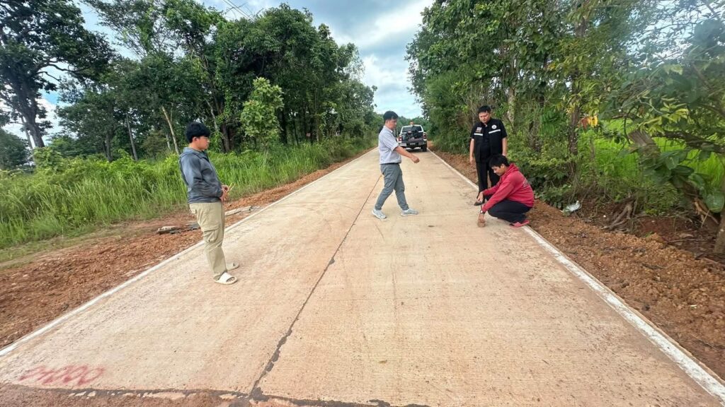 อบจ.อุบลฯ ลงพื้นที่ตรวจรับงานโครงสร้างพื้นฐาน 7 โครงการ อ.โพธิ์ไทร